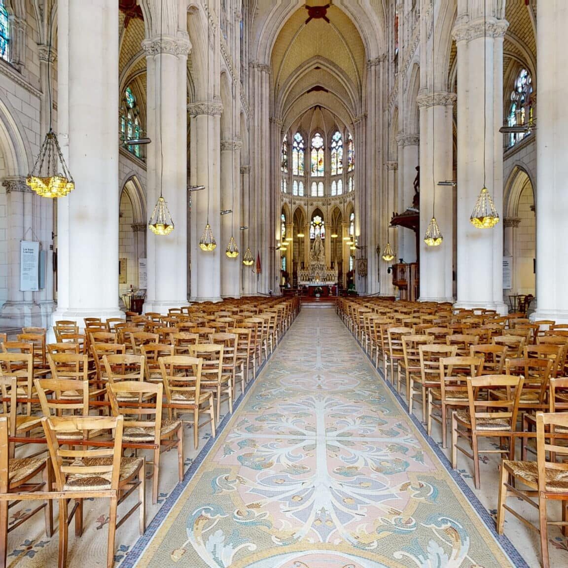 Visite virtuelle Basilique Notre Dame de Montligeon