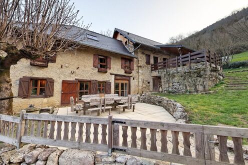 Les pipistrelles scaled e1656597285997