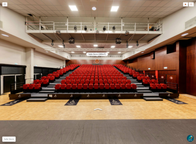 Visite virtuelle salle des fêtes Le Quatrain